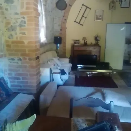 Chiara Guest house